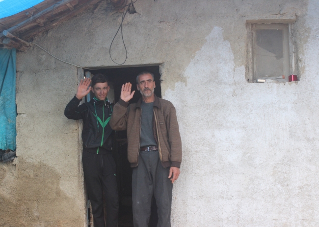 Terör mağduru Afrinliler Türkiye'de mutlu