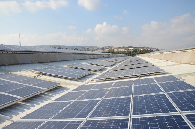 Dünyanın en büyük altıncı güneş enerjisi santrali Mersin'de