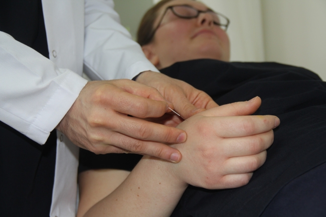 Vatandaşlar, geleneksel ve tamamlayıcı tıbba yoğun ilgi gösterdi