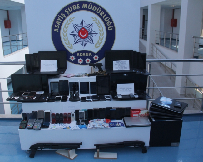 Polis, vatandaşın 14 milyon 400 bin lirasını kurtardı