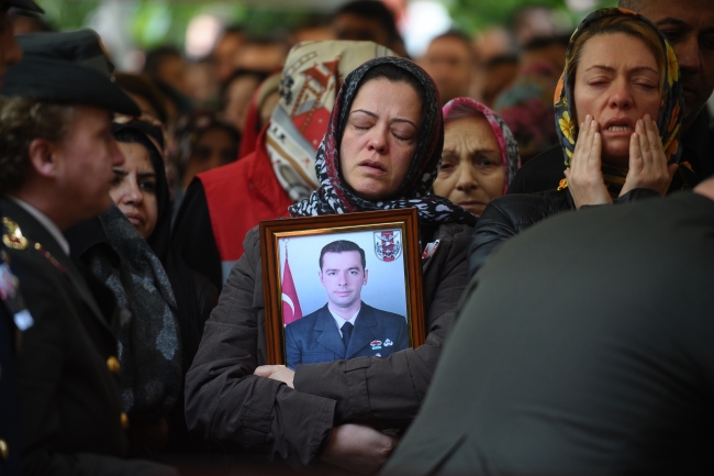 Şehit Piyade Uzman Çavuş Çobanoğlu son yolculuğuna uğurlandı