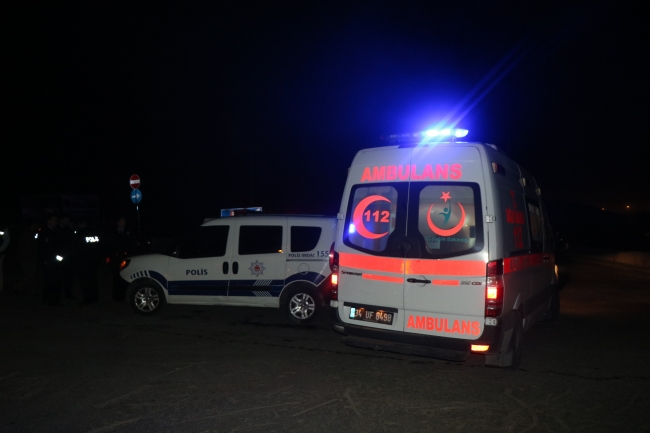 Orman yangınına sebep olan 2 kişi yaralandı