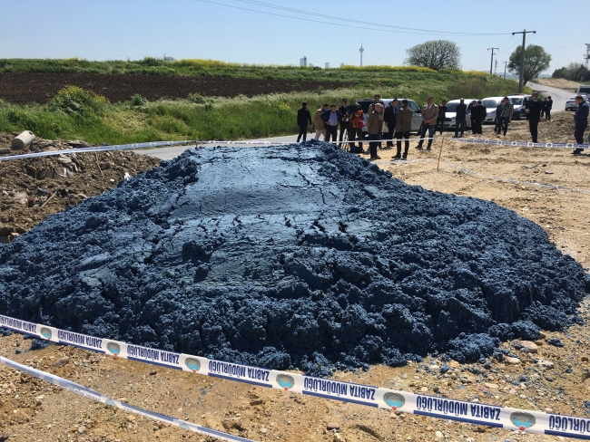 Büyükçekmece'de kimyasal atık madde dökülmesi olayında 2 gözaltı