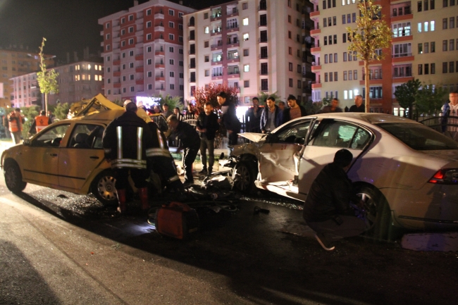 تركيا.. إصابة 22 شخصًا في حادث مرور خطير في موكب زفاف (صور) 7