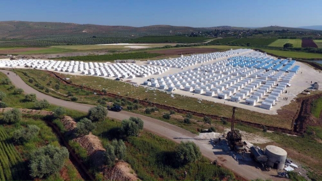 Türkiye, Doğu Gutalı mülteciler için Suriye'de çadır kentler kuruyor