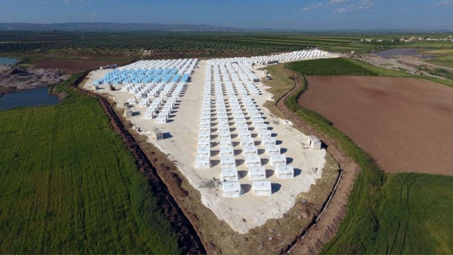 Türkiye, Doğu Gutalı mülteciler için Suriye'de çadır kentler kuruyor