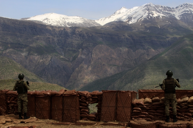 Mehmetçiğin gücü milli silahlarla arttı