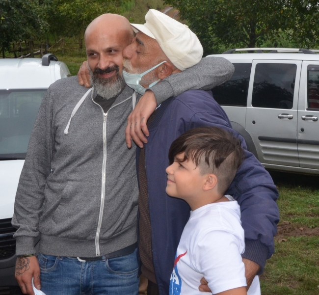 36 yıllık baba oğul hasreti mutlu son ile bitti