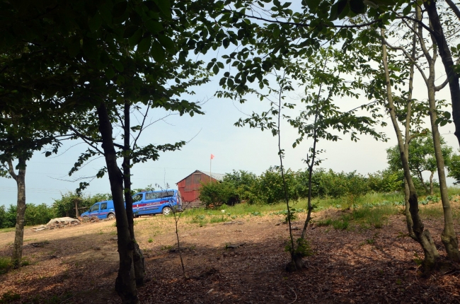 Suç makinesi ormanlık alanda yakalandı