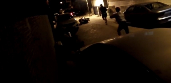 Motosiklet hırsızlarını ateş açarak kovaladılar