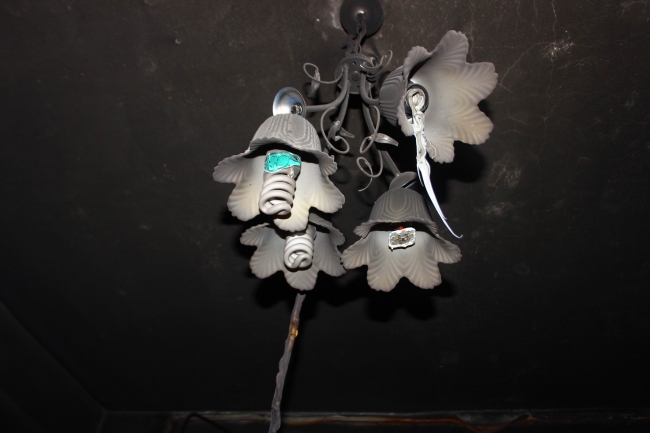 Aydın'da cami minaresine yıldırım düştü