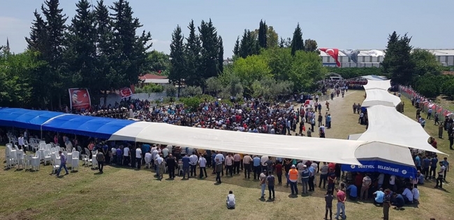 Siirt ve Şırnak şehitlerini binler son yolculuğuna uğurladı