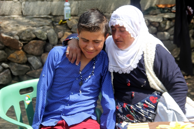 Güvercini kurtarırken kollarını kaybeden Ramazan pişman değil