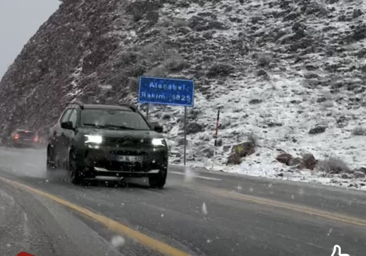 Antalya’ya nisanda kar sürprizi