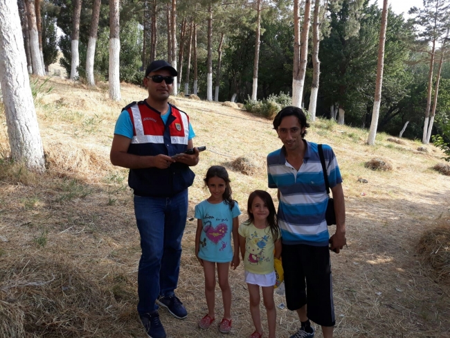 Jandarma'dan 'Çocuklarımız Güvende' uygulaması