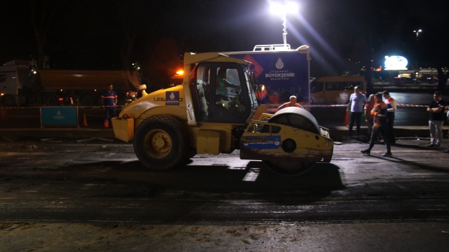 Beşiktaş'ta çöken yol onarılıp yeniden trafiğe açıldı