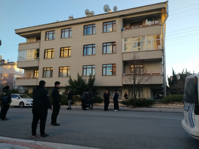 Elektrik tellerine metre uzatan çocuk akıma kapıldı