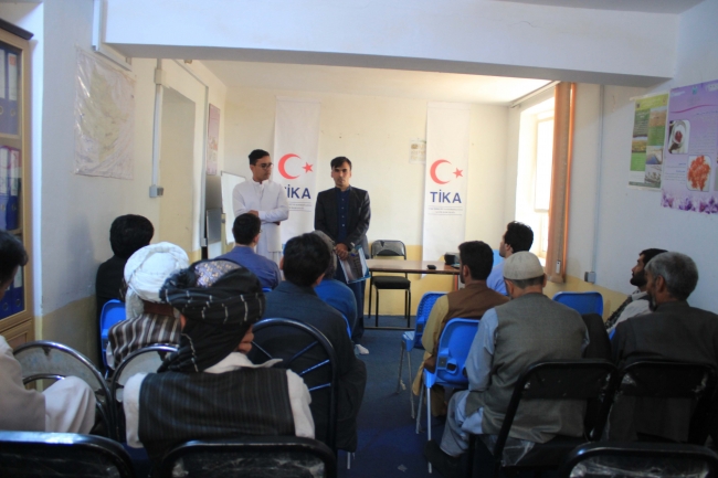 TİKA'dan Afganistanlı çiftçilere destek