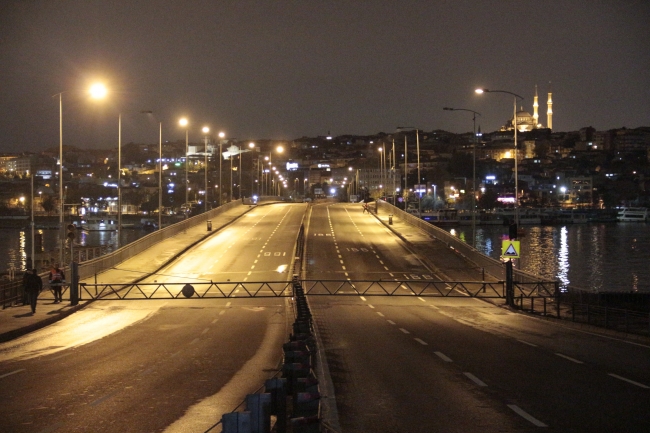 Haliç'te trafiğe kapatılan 3 köprü açıldı