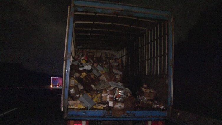 Kuzey Marmara Otoyolu’nda kamyon yangını