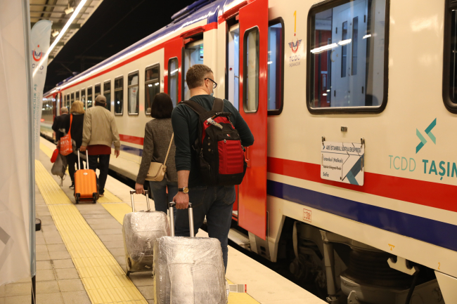 İstanbul-Sofya Ekspresi yeniden yola çıktı