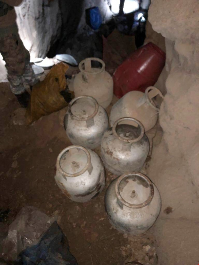 Cudi Dağı'nda teröristlere ait 2 sığınak imha edildi