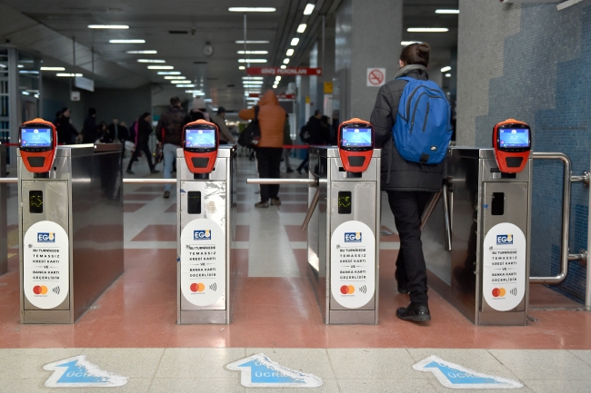 Ankaralılar kredi kartıyla ulaşımı sevdi