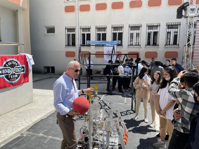 Kağıthane'de mesleki eğitim şöleni düzenlendi