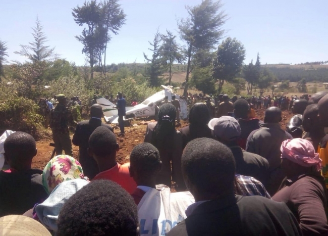 Kenya'da uçak düştü: 5 ölü