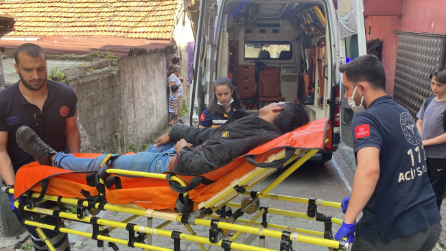 Hırsız çatıdan çocuğun üstüne düştü