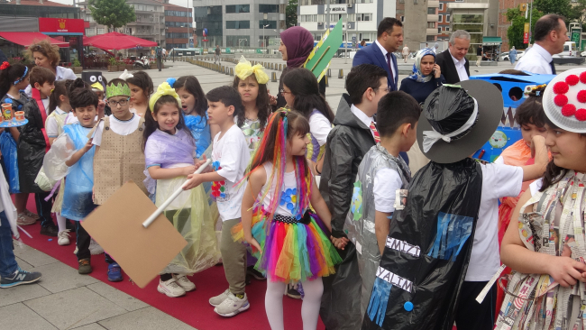 İlkokul öğrencilerinden sıfır atık vurgusu