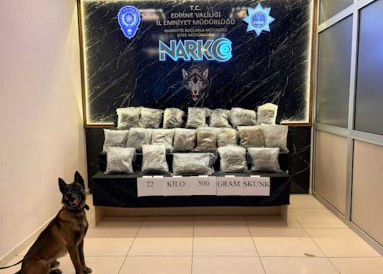 Hamzabeyli'de tır lastiğinde 22,5 kilo uyuşturucu ele geçirildi