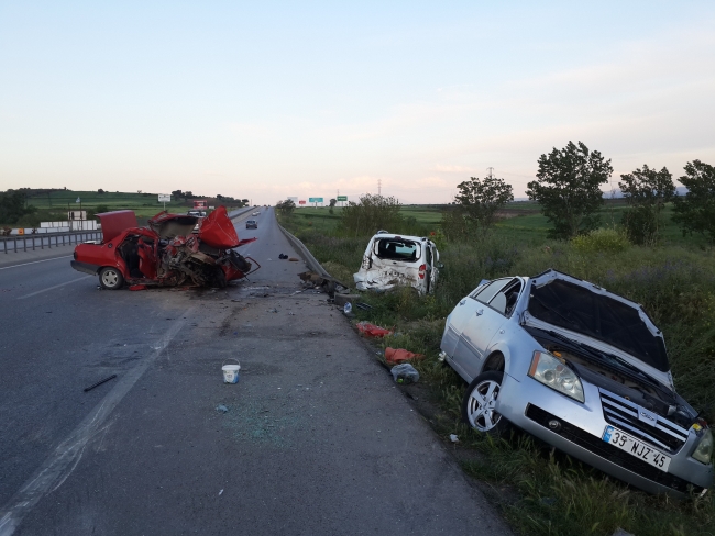 Bursa-İzmir kara yolunda zincirleme kaza
