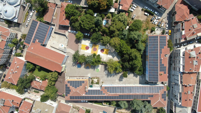 Bursa'daki okul kendi enerjisini üretti