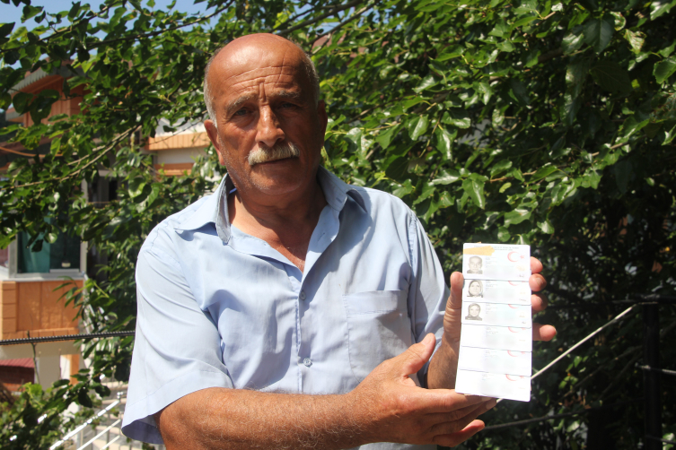 Ordu'nun 'Sarı' mahallesi: Herkesin soyadı aynı, resmi işler lakaplarla yürütülüyor