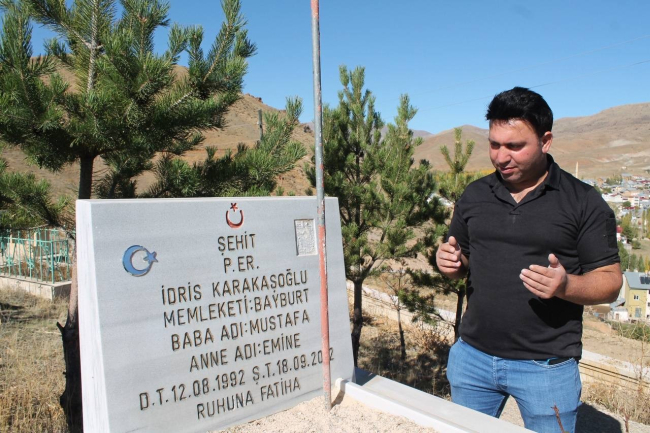 Şehit kardeşinin bavulunu yıllar sonra açtı: Kokusu hala üzerinde