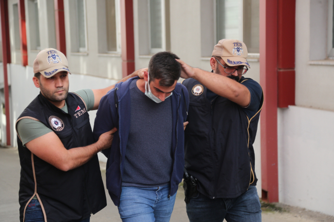 Adana'da FETÖ operasyonu: 10 tutuklama