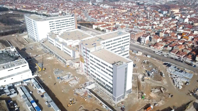 Kütahya Şehir Hastanesi hızla yükseliyor