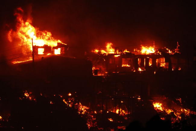 Şili’deki orman yangınları yayılıyor: Alevler 400 eve sıçradı