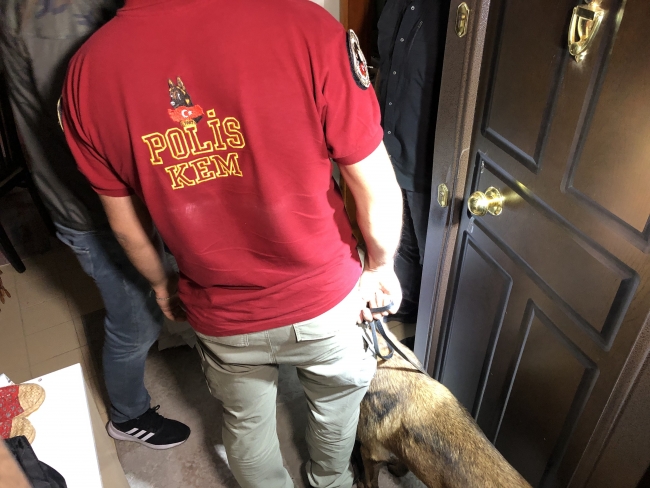 Bursa ve İstanbul'da şafak vakti uyuşturucu operasyonu: 20 gözaltı