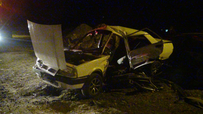 Kahramanmaraş'taki kazada otomobil paramparça oldu: 5 yaralı