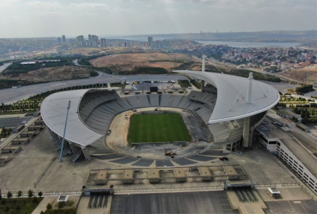 Atatürk Olimpiyat Stadı, Şampiyonlar Ligi finaline hazırlanıyor