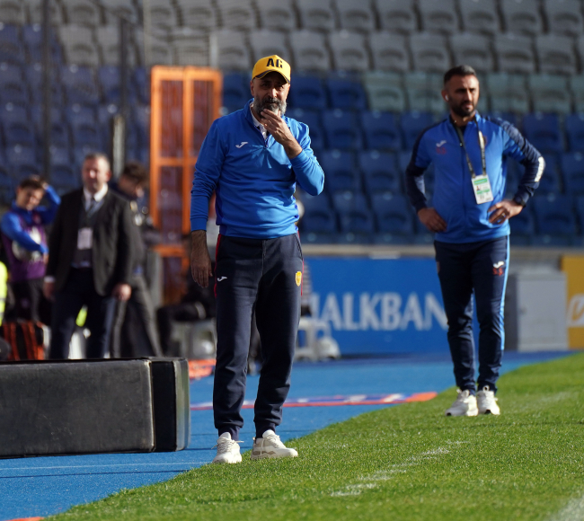 Başakşehir kötü gidişata 'dur' dedi