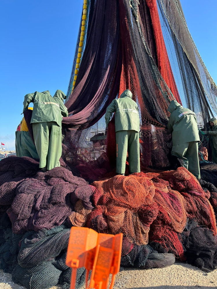 Denizlerde kaçak avcılığa geçit yok: 4 kişiye 231 bin lira ceza kesildi