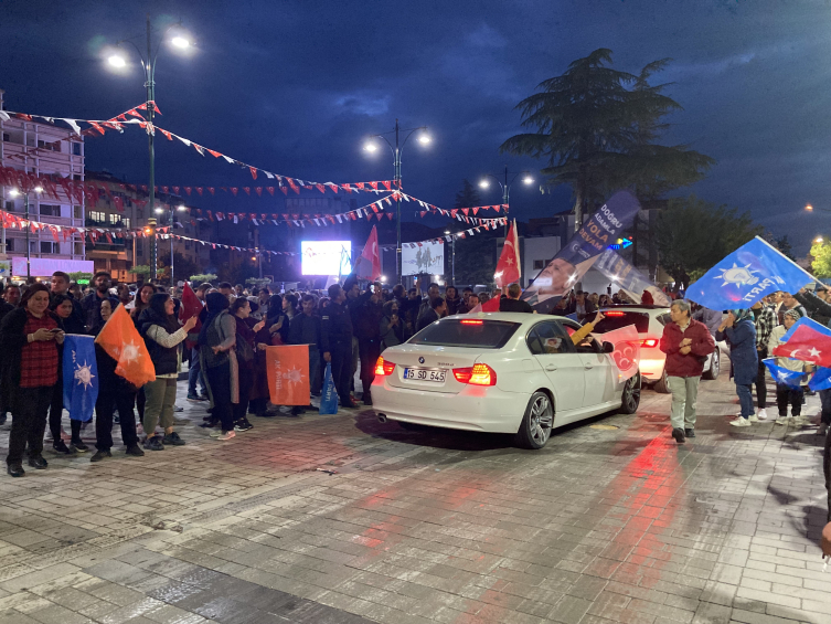 Burdur’da coşkulu kutlama