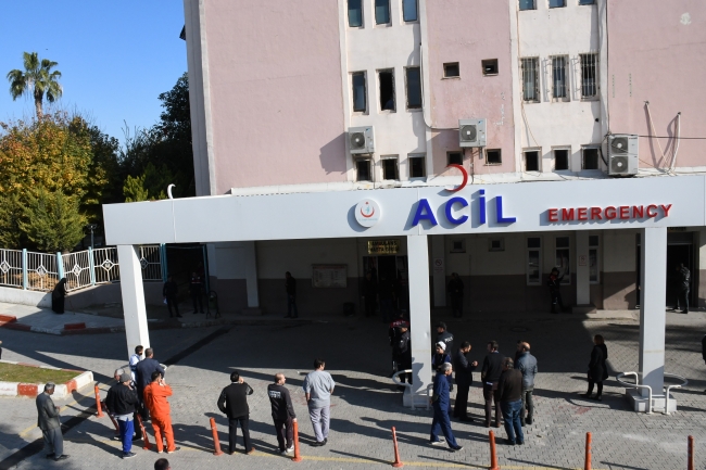 Mersin'de hastanenin bakımı sırasında patlama: 5 yaralı