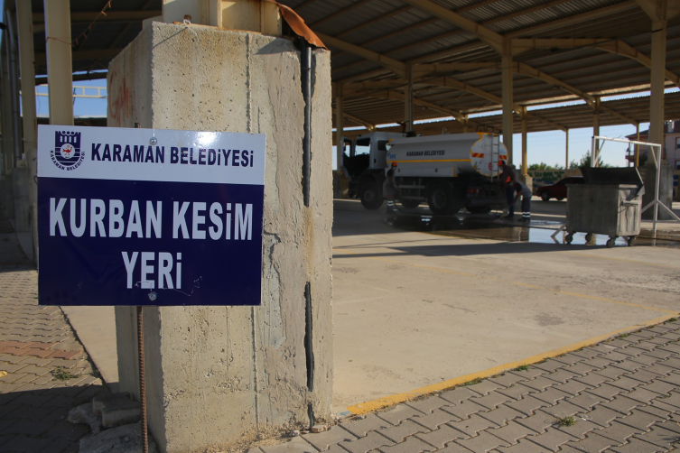 Karaman’da kurban satış ve kesim yerleri belirlendi