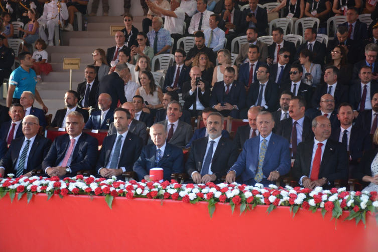 Yerli otomobil GÜNSEL Cumhurbaşkanı Erdoğan'nın katılımıyla KKTC’de tanıtıldı