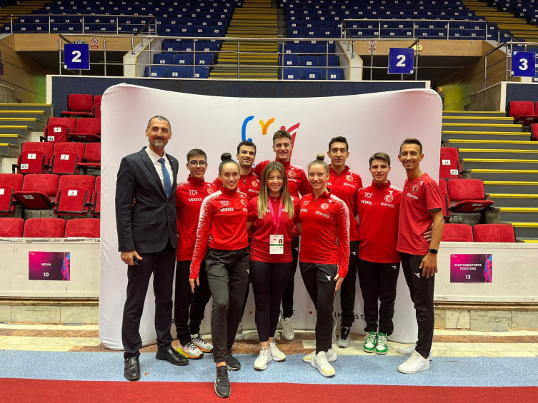 Aerobik Grup Milli Takımı aerobik ile horonun zaferini anlattı: Hamsi gibi oynadık