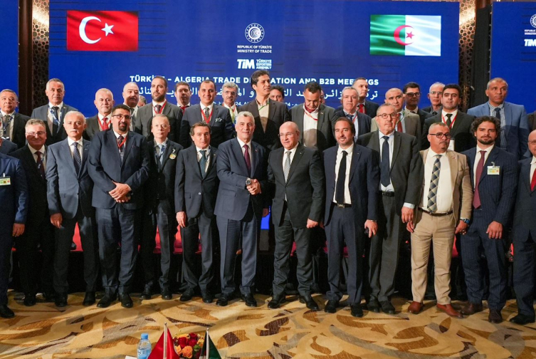 Bakan Bolat: Cezayir ile ticaret hacmi hedefini 10 milyar dolara ulaştırmada emin adımlarla ilerliyoruz